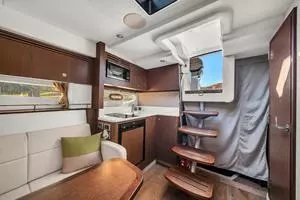 2019 Sea Ray Sundancer Coupe thumbnail 23