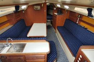 Serenity 30ft Catalina Yacht For Sale