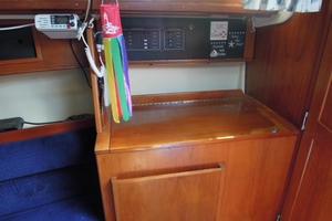 Rainbow Spirit 28ft Pearson Yacht For Sale