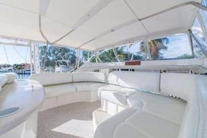 Photo 3381265 for 2004 Silverton 43 Motoryacht  