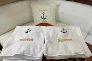DREAM BOAT 40ft Cruisers Yachts Yacht For Sale
