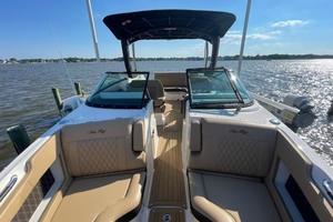 Photo 3389018 for 2019 Sea Ray 280 SLX  