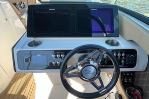 Photo 3389025 for 2019 Sea Ray 280 SLX  