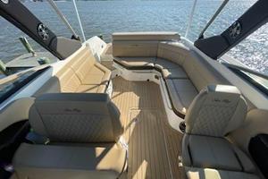 Photo 3389039 for 2019 Sea Ray 280 SLX  