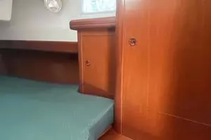 2004 Beneteau 473 thumbnail 50