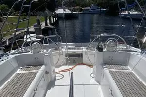 2004 Beneteau 473 thumbnail 12
