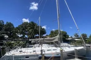 2004 Beneteau 473 thumbnail 3