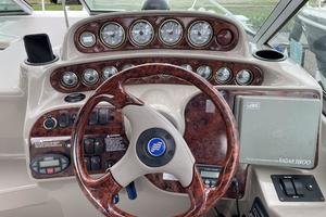 RUFF N IT 28ft Four Winns Yacht For Sale