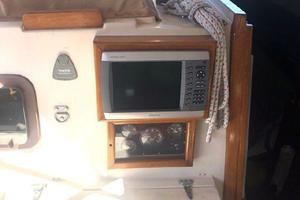 Photo 3399171 for 1979 CSY 44 Cutter  