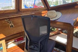 Alura 36ft Niagara Yacht For Sale