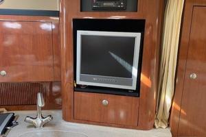 Photo 3399871 for 2006 Sea Ray 340 Sundancer  