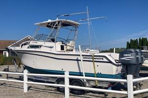 26ft Grady White Yacht For Sale