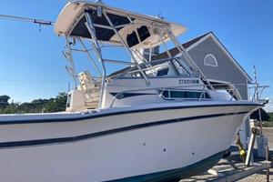 26ft Grady White Yacht For Sale