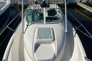 Photo 3401729 for 2011 Trophy 2102 Walkaround  