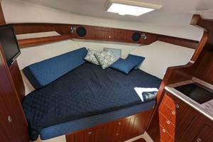 Photo 3413528 for 2018 Pursuit 385 Offshore  