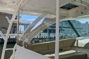 Photo 3413517 for 2018 Pursuit 385 Offshore  