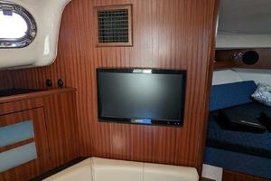 Photo 3413527 for 2018 Pursuit 385 Offshore  