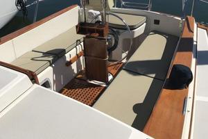 Two Seas 27ft Island Packet Yacht For Sale