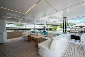 CHECKED OUT 2020 Majesty Yachts  Yacht For Sale in Palm Beach 