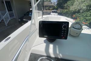 Photo 3416942 for 2006 Angler 204 FX LE  