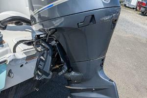 Photo 3425253 for 2019 NauticStar 223 DC  