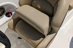 Photo 3425251 for 2019 NauticStar 223 DC  