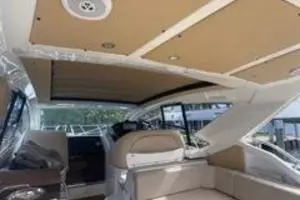 2013 Cranchi M44 HT thumbnail 2
