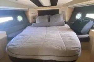 2013 Cranchi M44 HT thumbnail 13