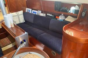 Cognac 30ft Beneteau Yacht For Sale