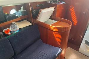 Cognac 30ft Beneteau Yacht For Sale