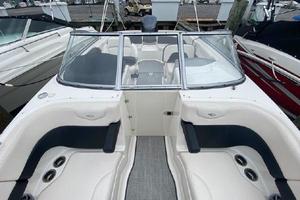 Photo 3432927 for 2016 Chaparral 250 Suncoast  