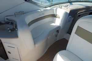 Free Reins 32ft Sea Ray Yacht For Sale