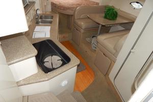 33ft Maxum Yacht For Sale