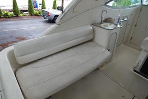 33ft Maxum Yacht For Sale