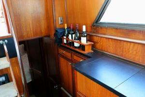 43ft Hatteras Yacht For Sale