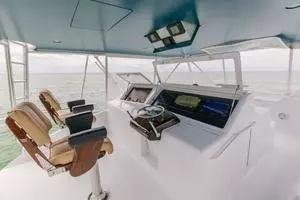 2007 64 Viking CNV Evil Eyes Bridge (3)