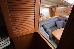 Work of Art 36ft Hunter Yacht For Sale