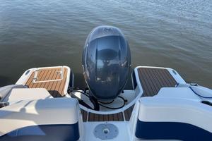 Photo 3444502 for 2017 Chaparral 210 Suncoast  