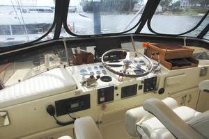 NEPTUNE S RIDE 43ft Hatteras Yacht For Sale