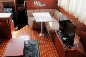 NEPTUNE S RIDE 43ft Hatteras Yacht For Sale