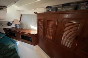 Mystic  40ft Hunter Yacht For Sale