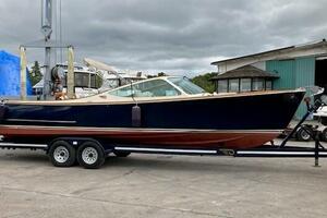 Custom Hinckley highway trailer