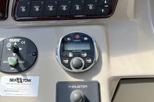 License To Chill 33ft Sea Ray Yacht For Sale