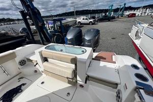 Photo 3466102 for 2016 Sea Fox 288 Commander  