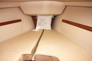 Photo 3472118 for 2006 Catalina 309  