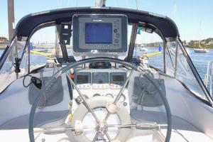 Photo 3472121 for 2006 Catalina 309  