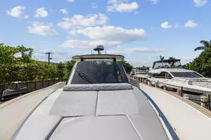 2023 Astondoa 377 Coupe Outboard thumbnail 10