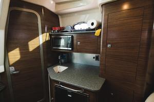 34ft Boston Whaler Yacht For Sale