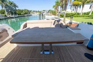 2016 Prestige 550 S thumbnail 19