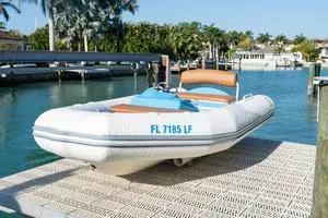2016 Prestige 550 S thumbnail 20